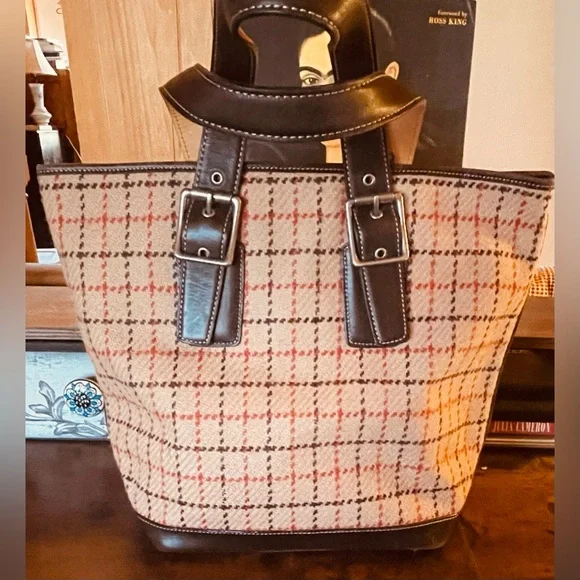 Coach Hampton Wool Tweed and Leather Tote - Picture 2 of 10